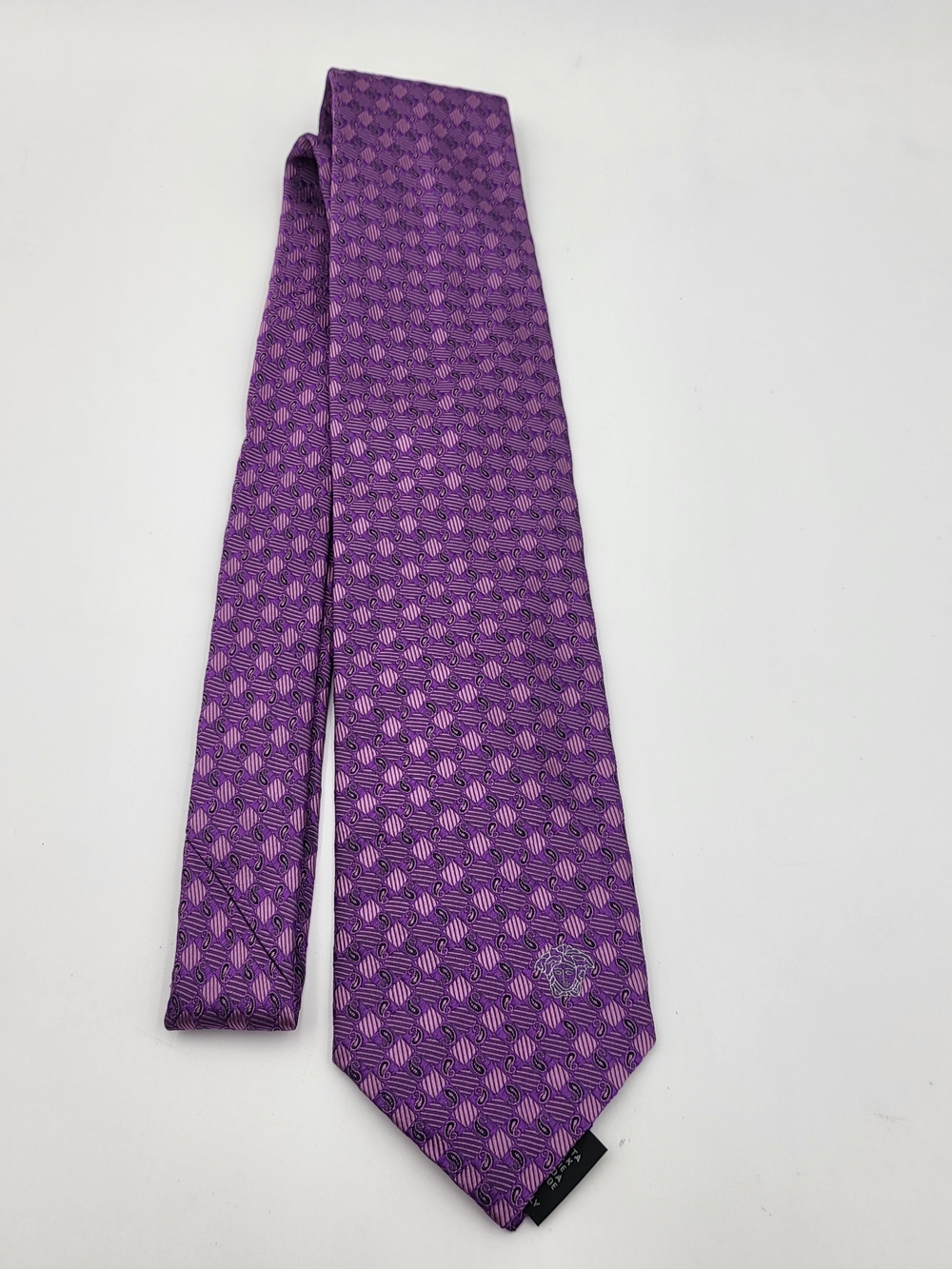 VERSACE Geometric Purple Silk Tie Made In Italy..Authentic..